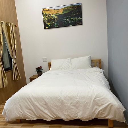 Pleiku Homestay Værelse billede