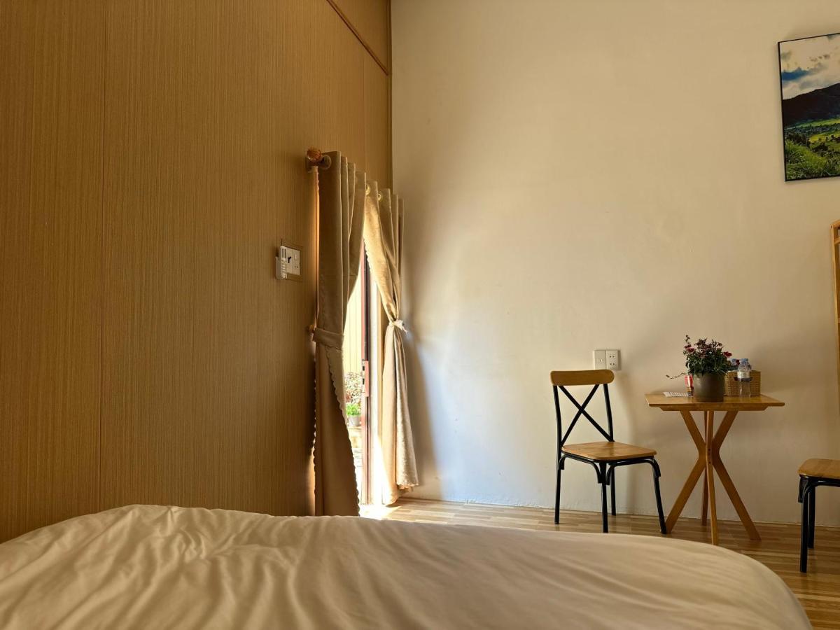Pleiku Homestay Eksteriør billede